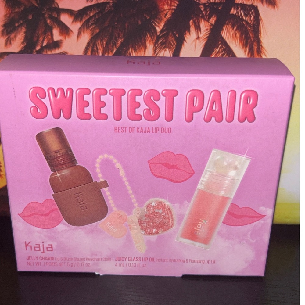 KAJA Sweetest Pair Best of Kaja Lip Duo Peach Fuzz Rose Hip Spritz Keychain
